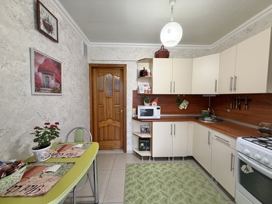 Продам двухкомнатную (2-комн.) квартиру, Станке Димитрова пр-кт, 61к1, Брянск г