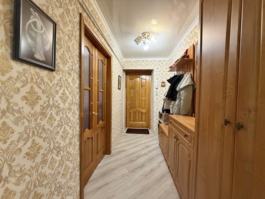 Продам двухкомнатную (2-комн.) квартиру, Станке Димитрова пр-кт, 61к1, Брянск г