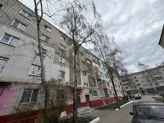 Продам двухкомнатную (2-комн.) квартиру, Станке Димитрова пр-кт, 61к1, Брянск г