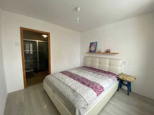 Продам трехкомнатную (3-комн.) квартиру, Пожарского ул, 29, Химки г