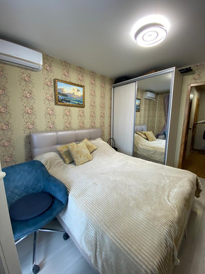 Продам трехкомнатную (3-комн.) квартиру, Пожарского ул, 29, Химки г