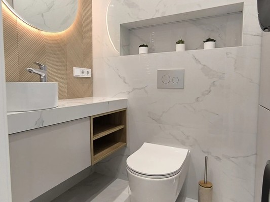 Продам двухкомнатную (2-комн.) квартиру, Молодой гвардии ул, 34, Калининград г