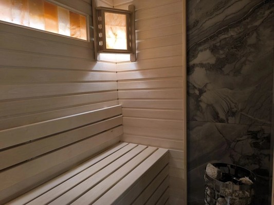 Продам двухкомнатную (2-комн.) квартиру, Молодой гвардии ул, 34, Калининград г