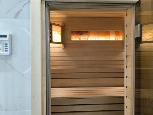 Продам двухкомнатную (2-комн.) квартиру, Молодой гвардии ул, 34, Калининград г