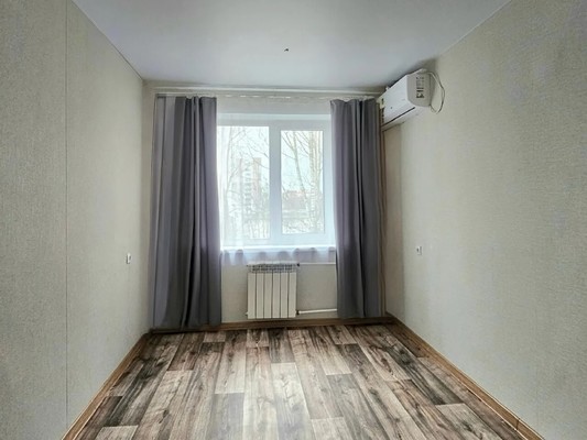 Продам двухкомнатную (2-комн.) квартиру, Юбилейная ул, 3, Рязань г