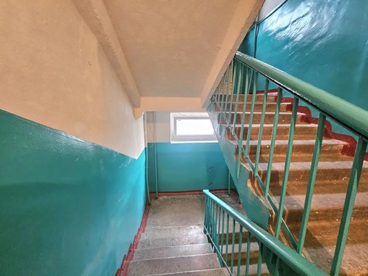 Продам двухкомнатную (2-комн.) квартиру, Юбилейная ул, 3, Рязань г