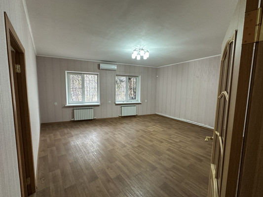 Сдам двухкомнатную (2-комн.) квартиру, Буденновский пр-кт, 35, Ростов-на-Дону г