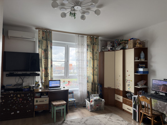 Продам двухкомнатную (2-комн.) квартиру, Малая Очаковская ул, 6, Москва г