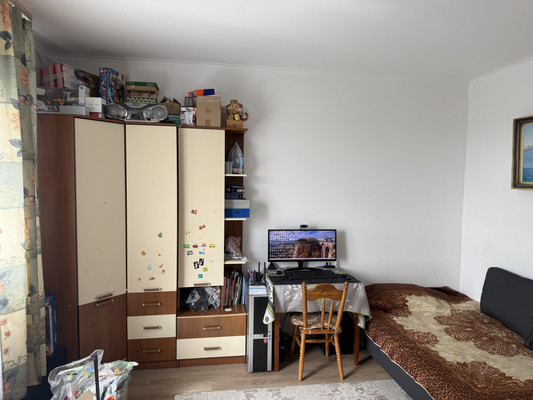 Продам двухкомнатную (2-комн.) квартиру, Малая Очаковская ул, 6, Москва г