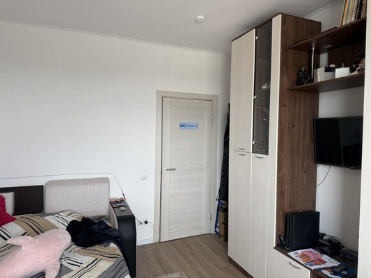 Продам двухкомнатную (2-комн.) квартиру, Малая Очаковская ул, 6, Москва г