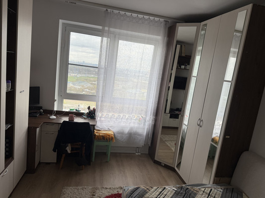 Продам двухкомнатную (2-комн.) квартиру, Малая Очаковская ул, 6, Москва г