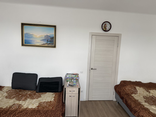 Продам двухкомнатную (2-комн.) квартиру, Малая Очаковская ул, 6, Москва г