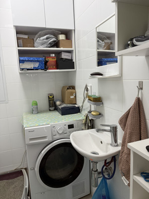 Продам двухкомнатную (2-комн.) квартиру, Малая Очаковская ул, 6, Москва г