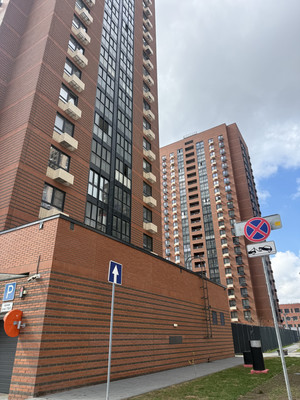 Продам двухкомнатную (2-комн.) квартиру, Малая Очаковская ул, 6, Москва г