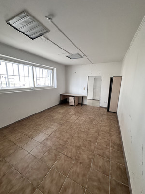 Сдам коммерческое помещение 328,6 м2, Московский пр-кт, 196кА, Калининград г