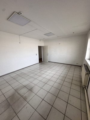 Сдам коммерческое помещение 328,6 м2, Московский пр-кт, 196кА, Калининград г