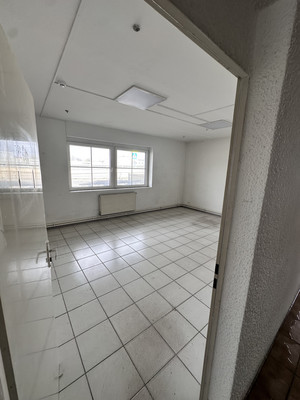 Сдам коммерческое помещение 328,6 м2, Московский пр-кт, 196кА, Калининград г