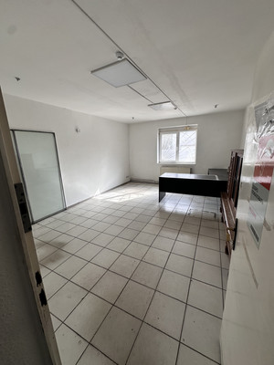 Сдам коммерческое помещение 328,6 м2, Московский пр-кт, 196кА, Калининград г