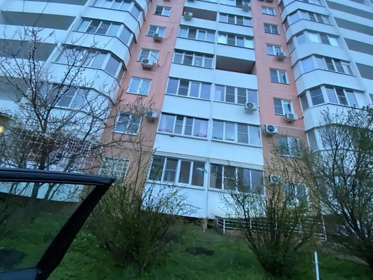 Продам однокомнатную (1-комн.) квартиру, Авиаторов пр-кт, 6, Армавир г