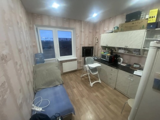 Продам однокомнатную (1-комн.) квартиру, Авиаторов пр-кт, 6, Армавир г