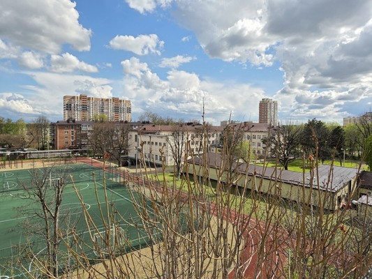 Сдам однокомнатную (1-комн.) квартиру, им. Стасова ул, 142, Краснодар г