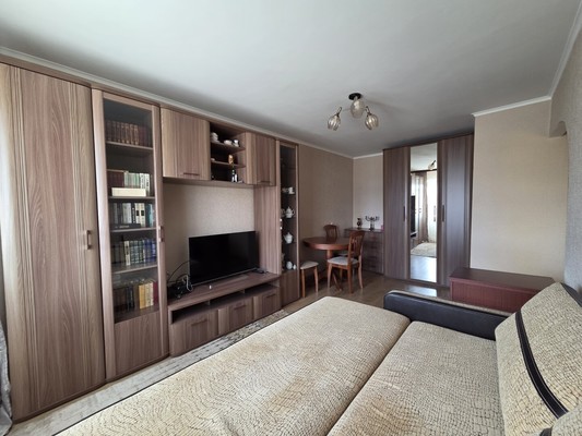 Сдам однокомнатную (1-комн.) квартиру, им. Стасова ул, 142, Краснодар г