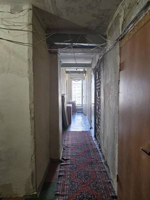 Продам комнату в 5-комн. квартире, Сиреневый б-р, 9, Санкт-Петербург г