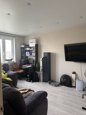 Продам многокомнатную квартиру, Лавриненко ул, 11к2, Москва г