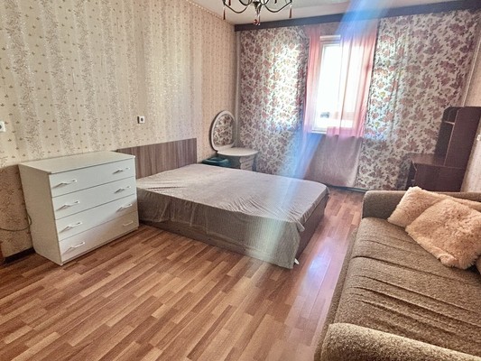 Сдам однокомнатную (1-комн.) квартиру, Комендантский пр-кт, 22к1, Санкт-Петербург г