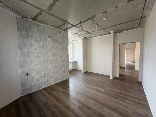 Продам многокомнатную квартиру, им. Валерия Гассия ул, 4/7к1, Краснодар г