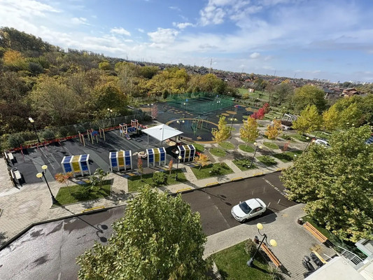 Продам многокомнатную квартиру, им. Валерия Гассия ул, 4/7к1, Краснодар г