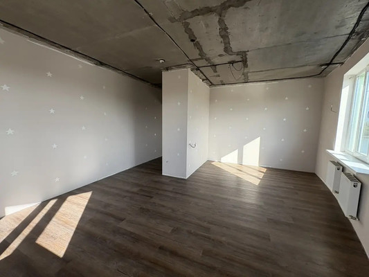 Продам многокомнатную квартиру, им. Валерия Гассия ул, 4/7к1, Краснодар г