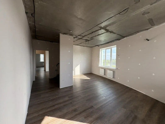 Продам многокомнатную квартиру, им. Валерия Гассия ул, 4/7к1, Краснодар г