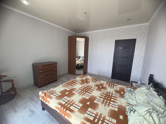 Продам двухкомнатную (2-комн.) квартиру, Декоративная ул, 1/5к2, Березовый п