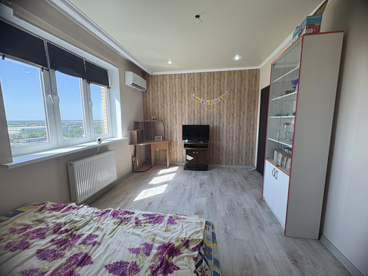 Продам двухкомнатную (2-комн.) квартиру, Декоративная ул, 1/5к2, Березовый п