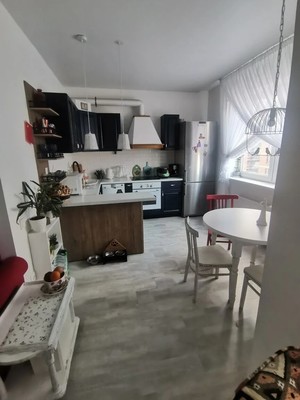 Продам трехкомнатную (3-комн.) квартиру, им. Академика Фёдорова ул, 13, Краснодар г