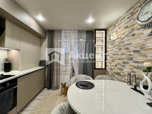 Продам двухкомнатную (2-комн.) квартиру, Новая Ильинка мкр, 33, Иваново г