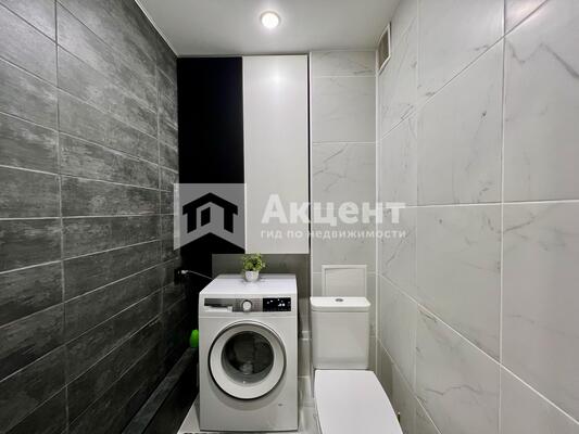 Продам двухкомнатную (2-комн.) квартиру, Новая Ильинка мкр, 33, Иваново г