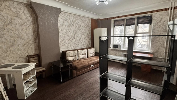 Продам комнату в 3-комн. квартире, Кирова пр-кт, 27, Нижний Новгород г