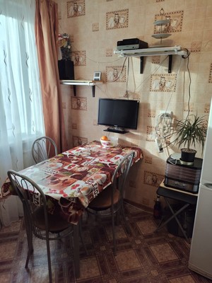 Продам двухкомнатную (2-комн.) квартиру, Чебышевская ул, 11, Петергоф г