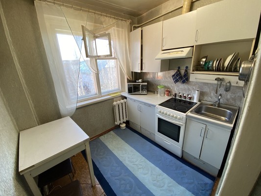 Продам однокомнатную (1-комн.) квартиру, Мира ул, 70кА, Нижневартовск г