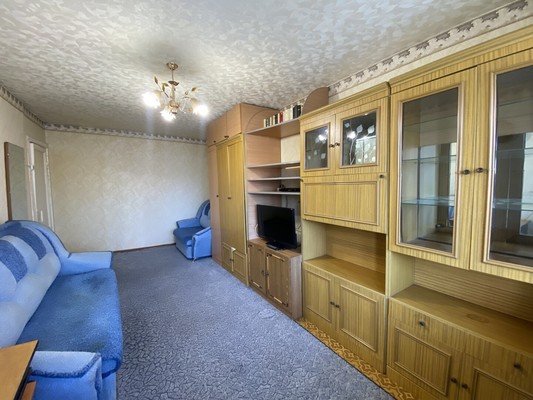 Продам однокомнатную (1-комн.) квартиру, Мира ул, 70кА, Нижневартовск г