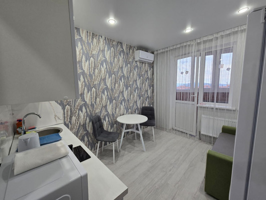 Сдам однокомнатную (1-комн.) квартиру, Котанова ул, 2, Новороссийск г