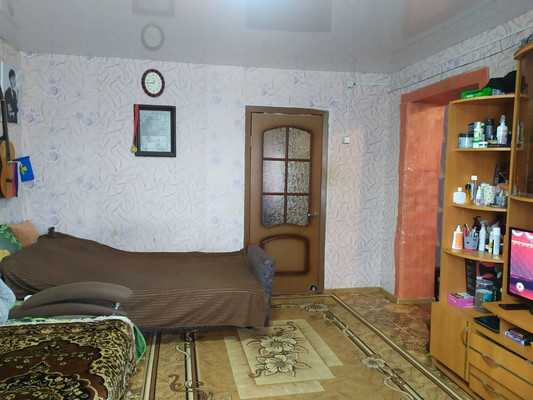 Продам двухкомнатную (2-комн.) квартиру, Луговая ул, 2, Ишим г