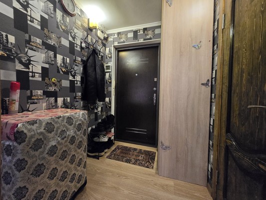 Продам однокомнатную (1-комн.) квартиру, Центральная ул, 8, Кокино д