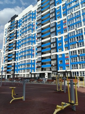 Продам двухкомнатную (2-комн.) квартиру, Сергея Семенова ул, 4, Барнаул г