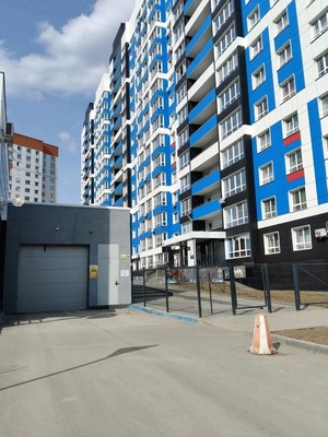 Продам двухкомнатную (2-комн.) квартиру, Сергея Семенова ул, 4, Барнаул г