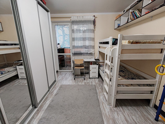 Продам двухкомнатную (2-комн.) квартиру, Маршала Жукова ул, 17/8, Туапсе г