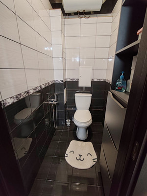 Продам двухкомнатную (2-комн.) квартиру, Маршала Жукова ул, 17/8, Туапсе г