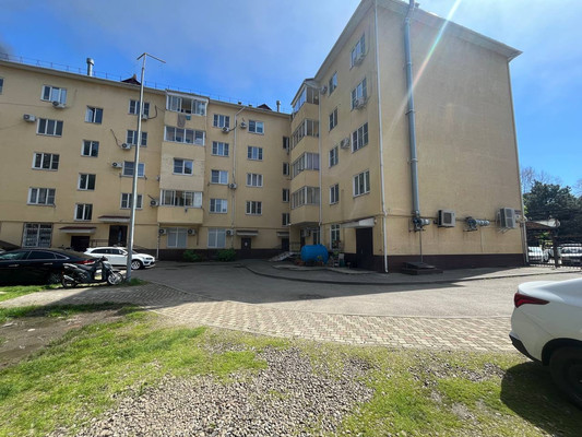 Продам двухкомнатную (2-комн.) квартиру, Маршала Жукова ул, 17/8, Туапсе г